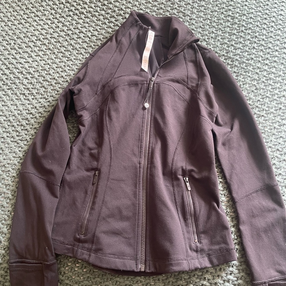 lululemon athletica Black define Jacket 6 fitted active.